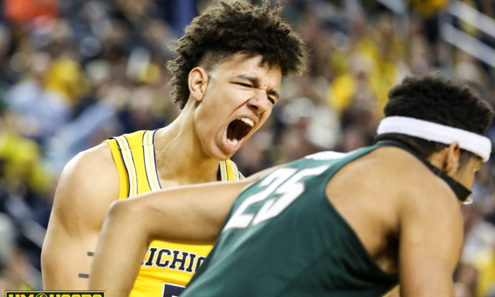 Milwaukee Bucks select DJ Wilson with No. 17 pick in NBA Draft UM